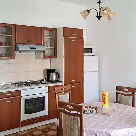 Apartament Valtursko Polje I Pula