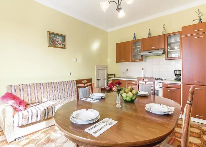 Valtursko Polje I * Loborika