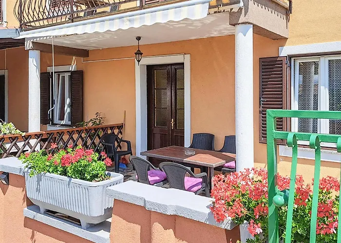 Daire Valtursko Polje I