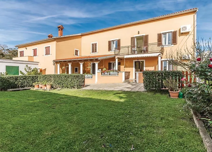 Valtursko Polje I Daire